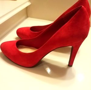 Ruby Red Size 11 Pumps